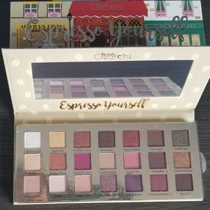 Beauty Creations eye shadow palette